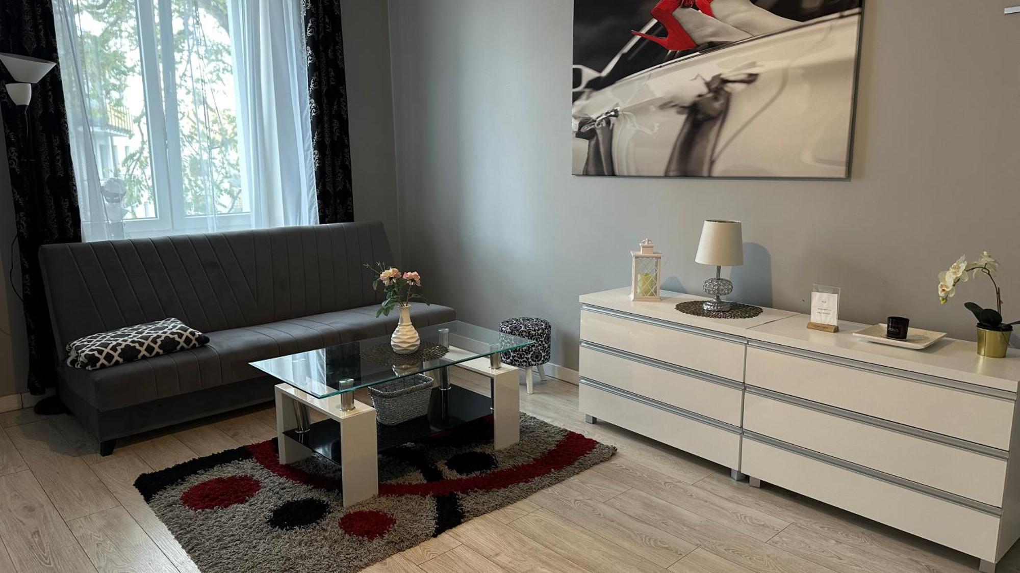 Apartamenty Sofija Deluxe Centrum เจโลนากูรา ภายนอก รูปภาพ