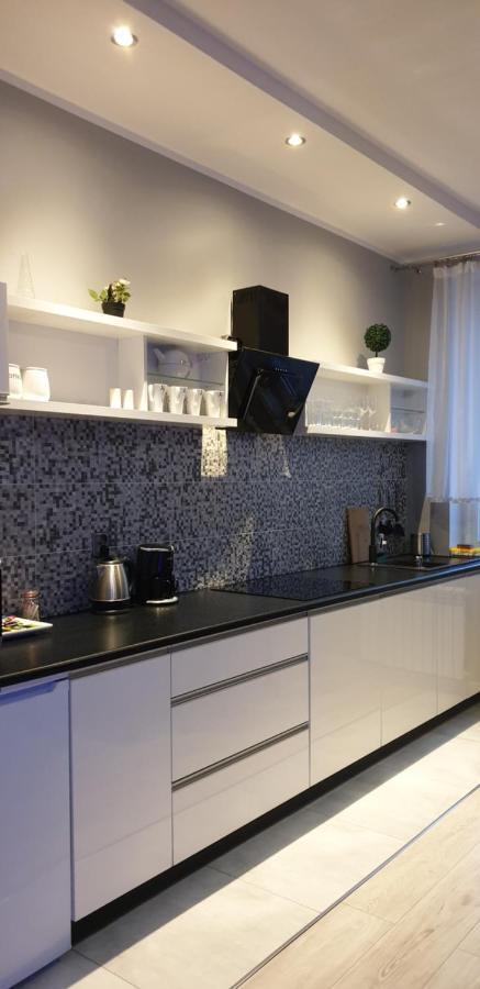 Apartamenty Sofija Deluxe Centrum เจโลนากูรา ภายนอก รูปภาพ